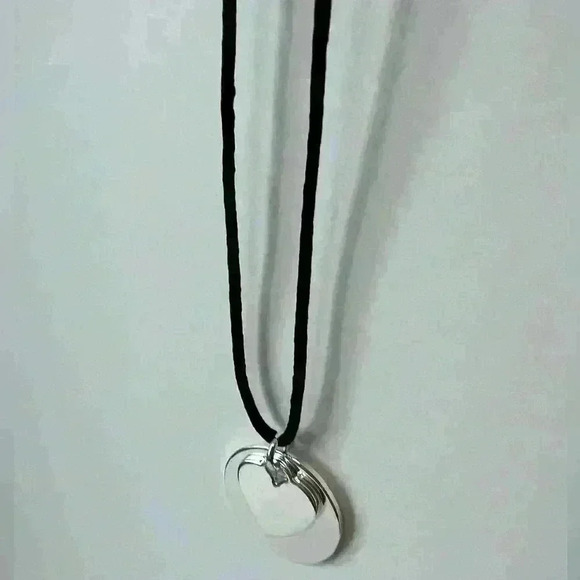 Sweetheart Layered  Silver Heart Circle Valentines Day Medallion Necklace - Picture 6 of 10